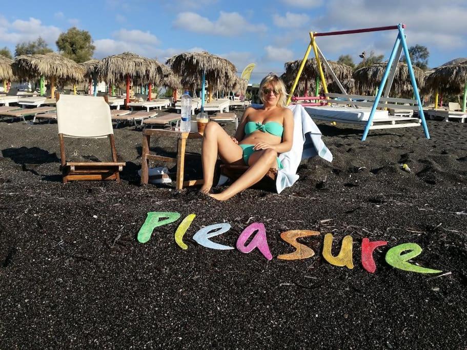 Pleasure Black Beach Perissa  Esterno foto