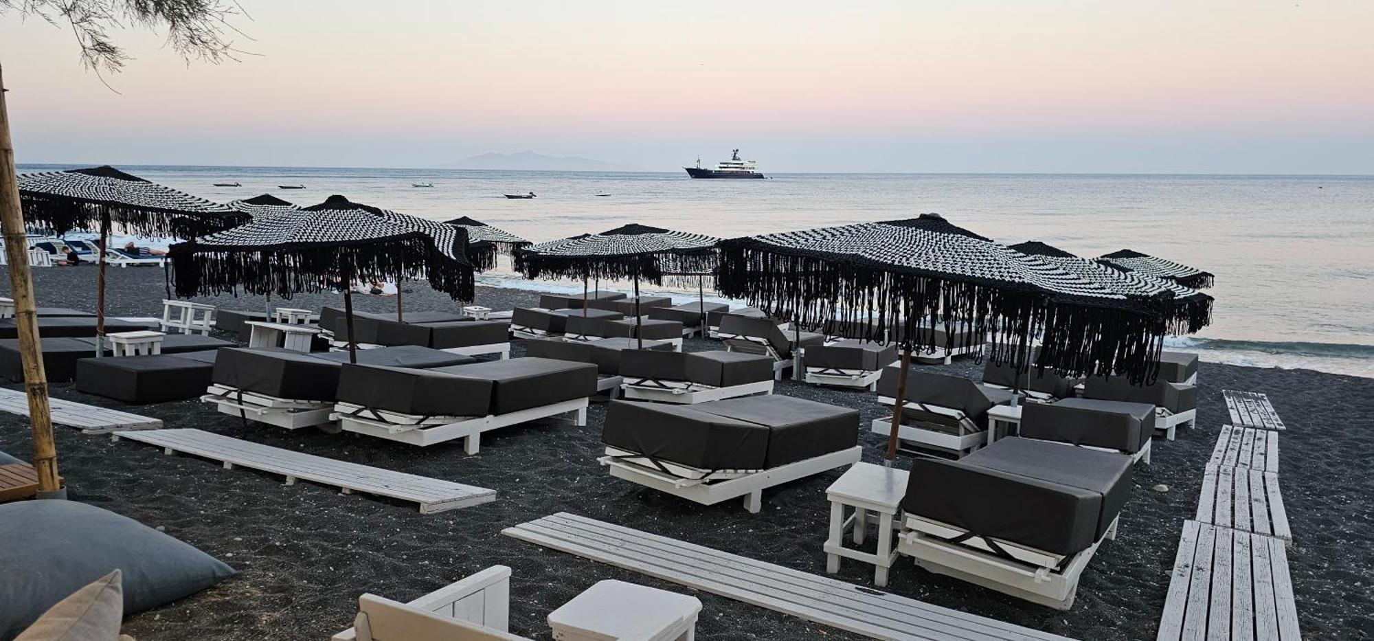 Pleasure Black Beach Perissa  Esterno foto